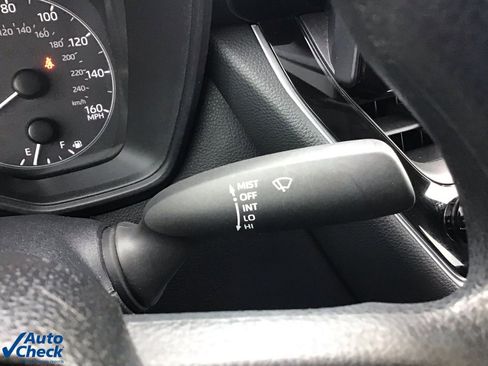 Used 2024 Toyota Corolla LE image 32