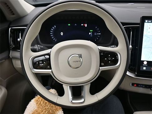New 2026 Volvo XC90 T8 Ultra image 24