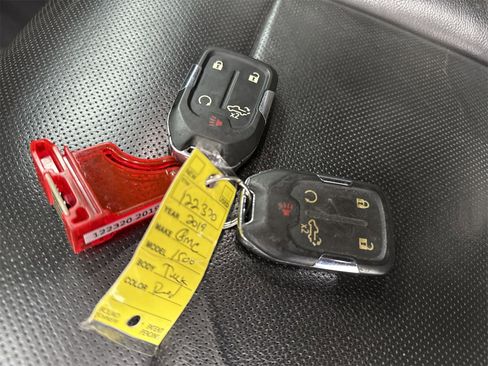 Used 2019 GMC Sierra 1500 SLT image 47