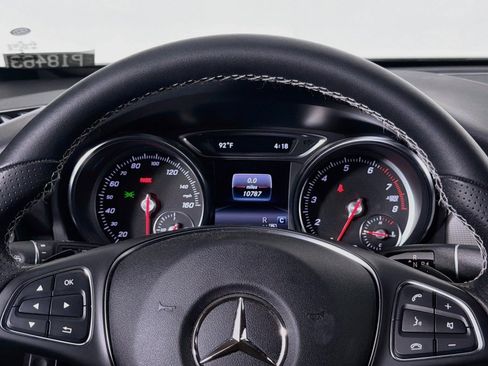 Used 2018 Mercedes-Benz GLA 250 image 19