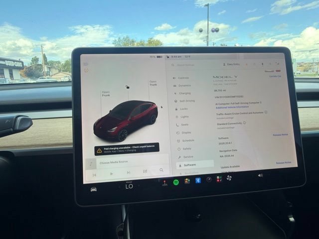 Used 2021 Tesla Model Y Long Range AWD/4WD image 25