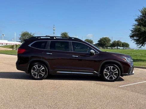 Used 2023 Subaru Ascent Touring AWD/4WD image 5