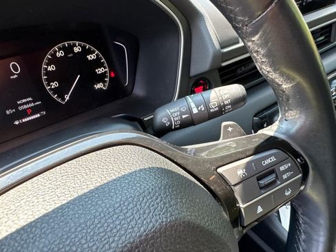 Used 2024 Honda Pilot EX-L image 19
