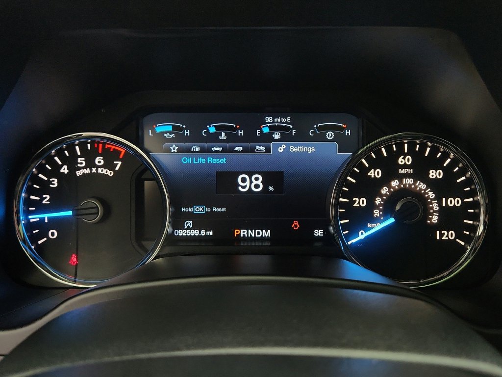 Used 2019 Ford F150 Lariat w/ Equipment Group 502A Luxury AWD/4WD image 14