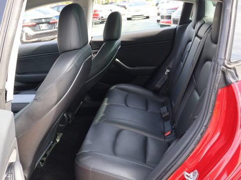 Used 2018 Tesla Model 3 Long Range AWD/4WD image 31