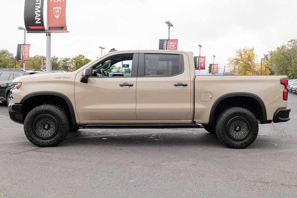Used 2022 Chevrolet Silverado 1500 ZR2 w/ Technology Package AWD/4WD image 21