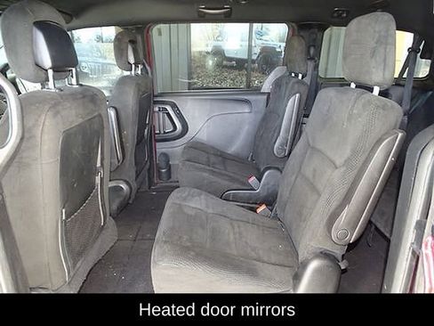 Used 2017 Dodge Grand Caravan SE image 10