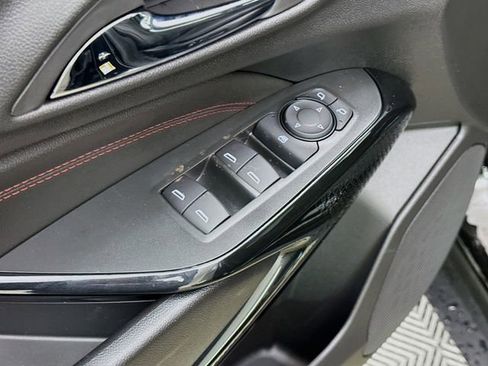 New 2026 Chevrolet Trax RS w/ Sunroof Package image 19