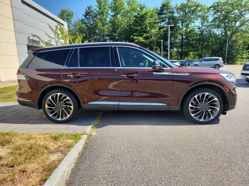 Used 2020 Lincoln Aviator Reserve w/ Equipment Group 202A AWD/4WD image 8