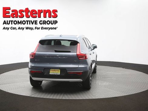 Used 2021 Volvo XC40 T4 Inscription FWD image 40
