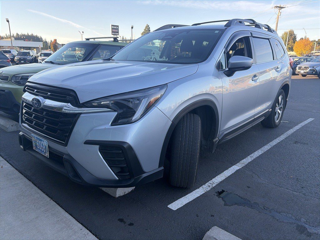 Used 2024 Subaru Ascent Premium w/ Convenience Package AWD/4WD image 3