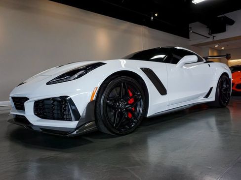 Used 2019 Chevrolet Corvette ZR1 w/ ZTK Track Performance Package RWD image 75