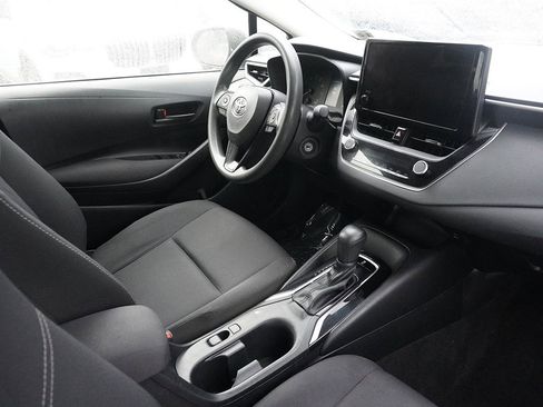 Used 2024 Toyota Corolla LE image 24
