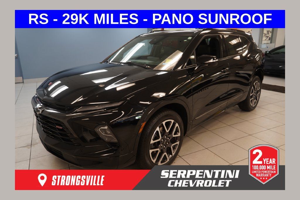 Used 2023 Chevrolet Blazer RS w/ LPO, Floor Liner Package FWD image 1