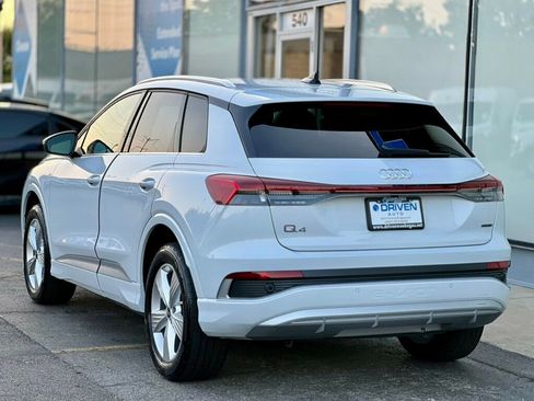 Used 2024 Audi Q4 e-tron Premium image 35
