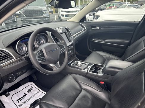 Used 2022 Chrysler 300 Touring L w/ Popular Equipment Group image 14
