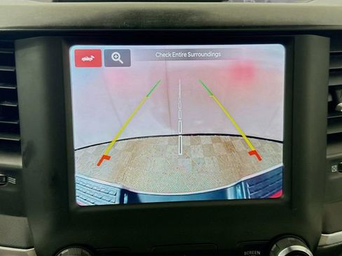 Used 2024 RAM 2500 Big Horn w/ Bed Utility Group image 13