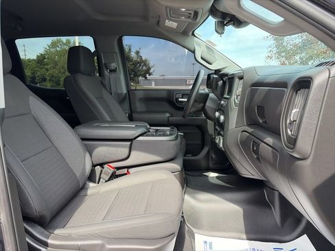 Used 2024 Chevrolet Silverado 1500 Custom Trail Boss w/ Dark Appearance Package AWD/4WD image 28
