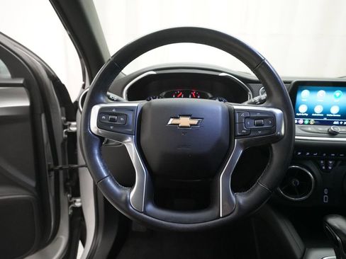 Used 2019 Chevrolet Blazer LT FWD image 4