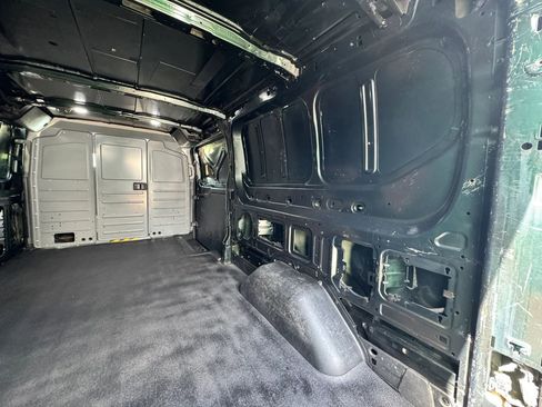 Used 2019 Ford Transit 150 148 Low Roof RWD image 23