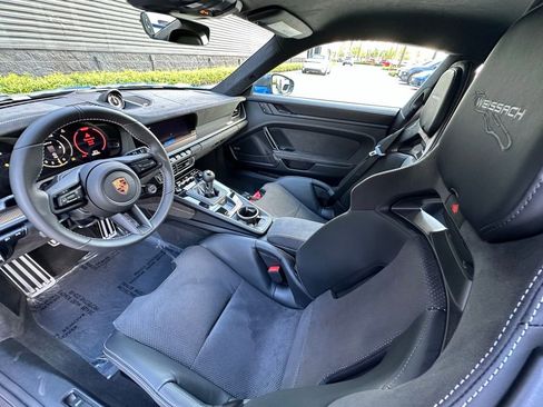 Certified 2026 Porsche 911 GT3 RWD image 4