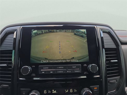 Used 2024 Nissan Titan PRO-4X w/ Pro-4x Utility Package image 27