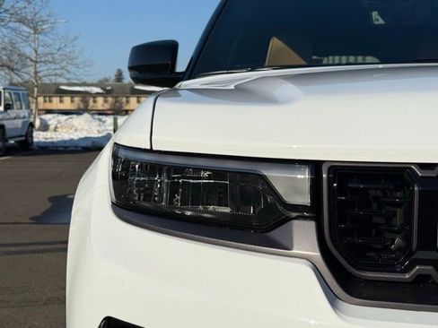 New 2026 Jeep Grand Cherokee L Summit image 11