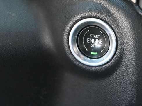 Used 2020 GMC Sierra 2500 AT4 w/ AT4 Premium Package AWD/4WD image 22