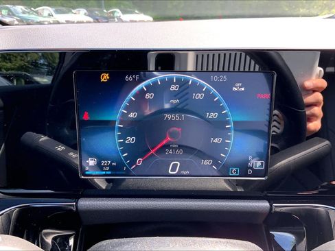 Certified 2023 Mercedes-Benz GLA 250 4MATIC image 26