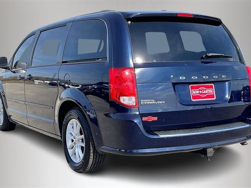 Used 2013 Dodge Grand Caravan SXT w/ UConnect Hands-Free Group image 4