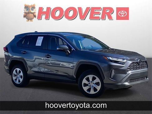 Used 2025 Toyota RAV4 LE image 1