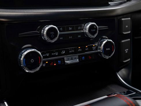 Used 2024 Ford F150 Raptor AWD/4WD image 19