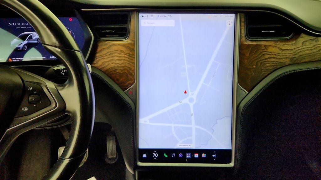 Used 2020 Tesla Model X Long Range AWD/4WD image 23
