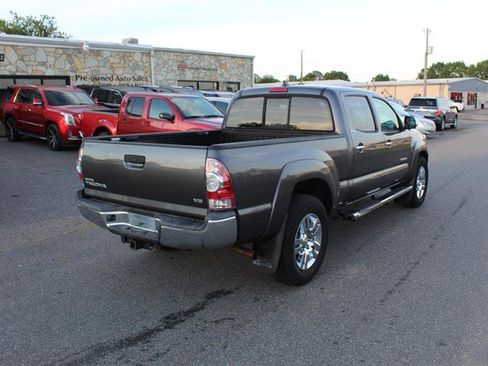 Used 2013 Toyota Tacoma 4x4 Double Cab w/ Limited Pkg image 7