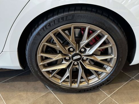 Used 2022 Cadillac CT4 V Blackwing w/ Carbon Fiber 1 Package RWD image 9
