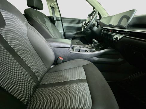 Used 2026 Kia Sorento LX FWD image 30