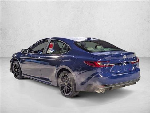 New 2026 Toyota Camry SE image 8