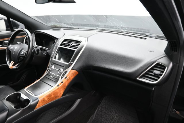 Used 2017 Lincoln MKX Reserve w/ Lincoln MKX Climate Package AWD/4WD image 11