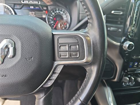 Used 2021 RAM 2500 Laramie w/ Night Edition AWD/4WD image 18