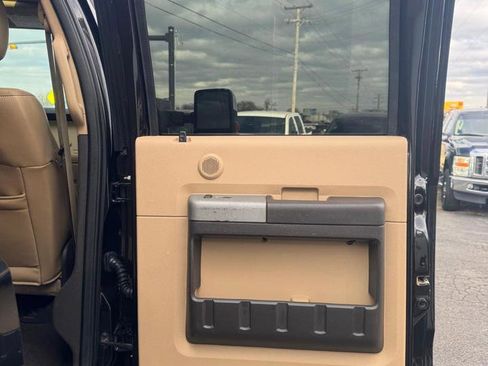 Used 2013 Ford F250 Lariat w/ Lariat Ultimate Pkg image 13