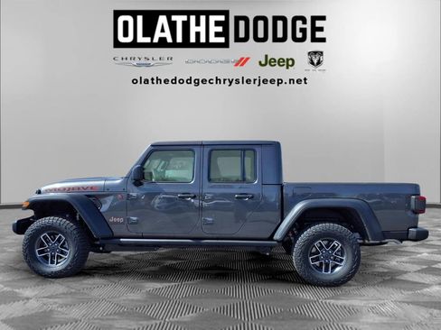 New 2026 Jeep Gladiator Mojave AWD/4WD image 17
