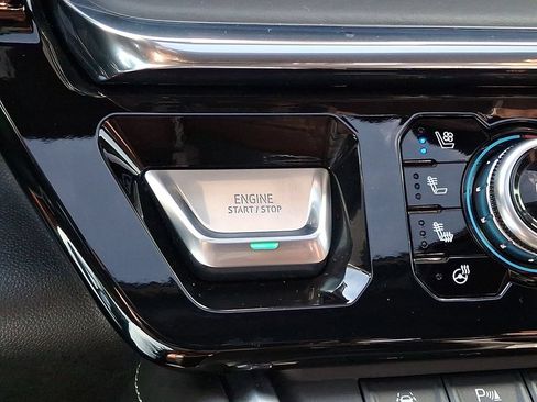Used 2023 GMC Sierra 1500 Denali Ultimate AWD/4WD image 23