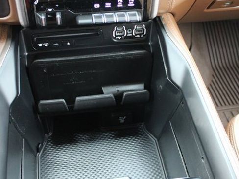 Used 2019 RAM 2500 Limited image 15