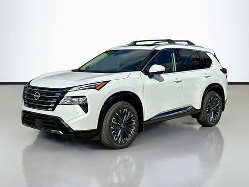 New 2026 Nissan Rogue Platinum image 4