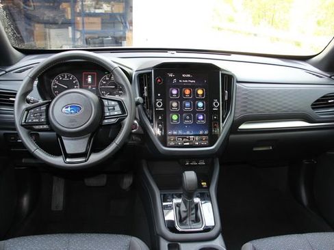 Certified 2025 Subaru Forester Premium AWD/4WD image 30