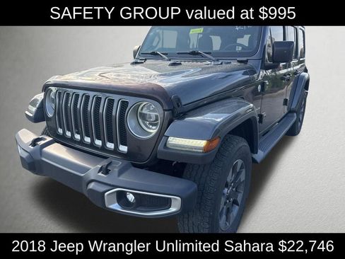 Used 2018 Jeep Wrangler Unlimited Sahara AWD/4WD image 7