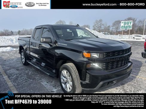 Used 2020 Chevrolet Silverado 1500 Custom w/ Custom Value Package image 1