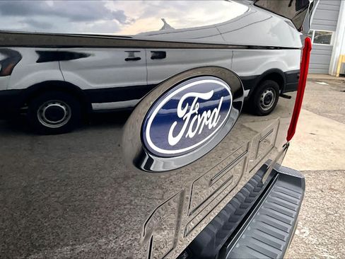 Certified 2024 Ford F150 STX w/ Equipment Group 201A FX4 AWD/4WD image 31