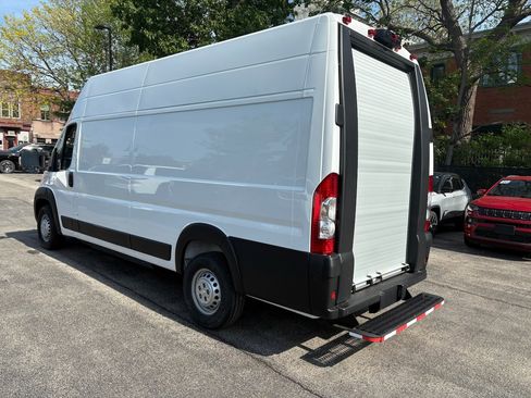 Used 2024 RAM ProMaster 3500 w/ Delivery Van Package FWD image 6