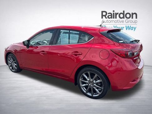Used 2018 MAZDA MAZDA3 Touring FWD image 5